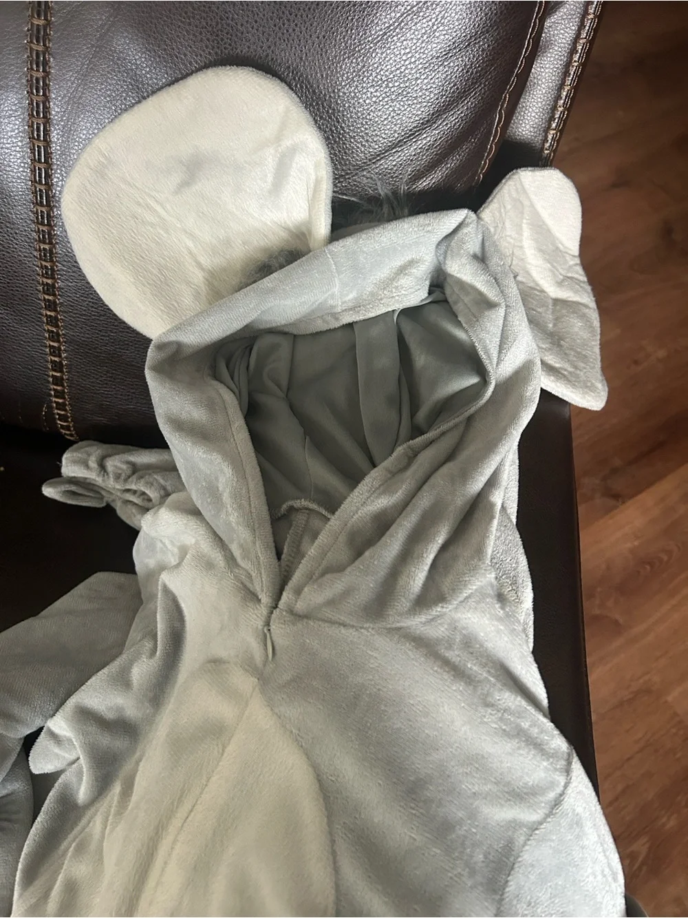 Kids Gray Mouse Costume with Hooded Ears size large see pics  Used 1x